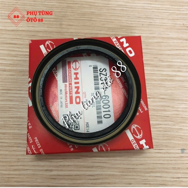 Phớt đuôi hộp số Hino 500 FC