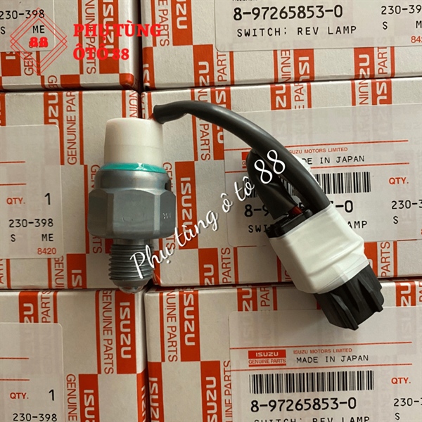 Công tắc số lùi NQR 75 chính hãng