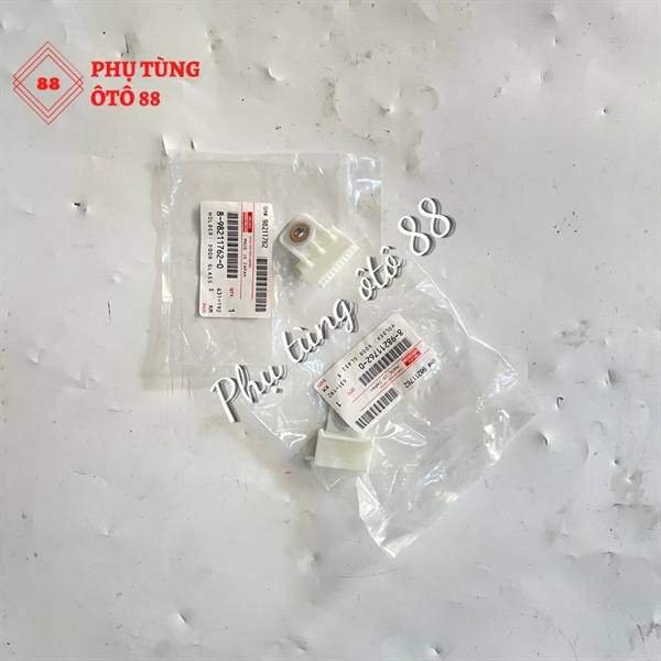 Nhựa chân kính cánh cửa NQR 75